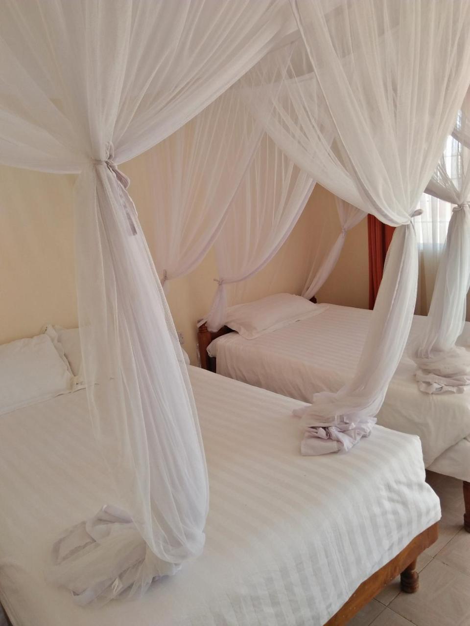 Bomen Hotel Isiolo Luaran gambar