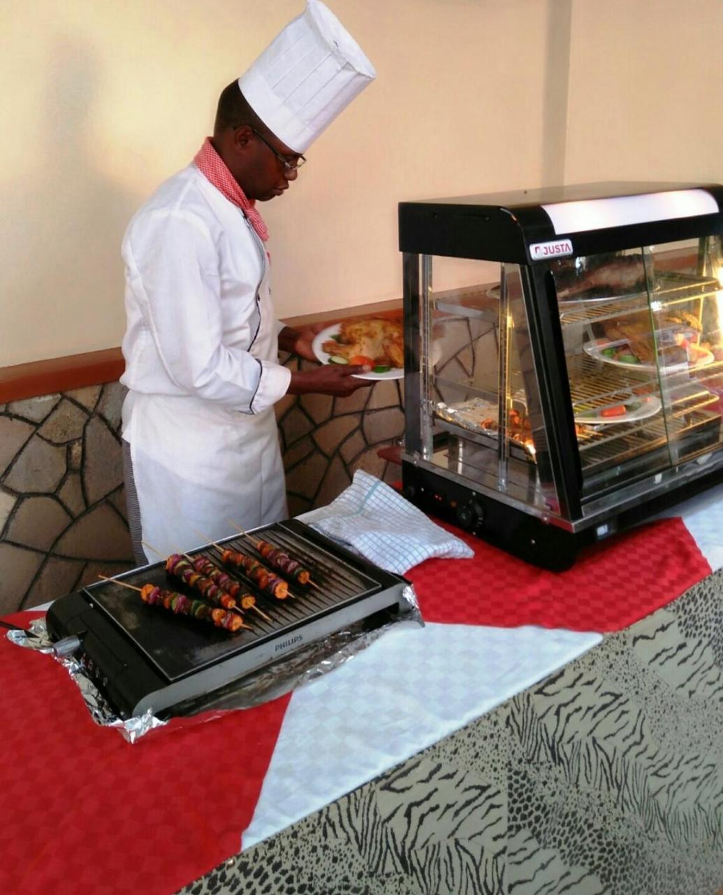 Bomen Hotel Isiolo Luaran gambar
