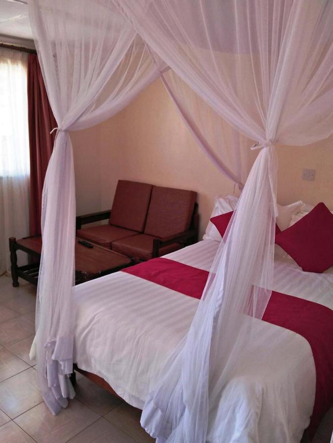 Bomen Hotel Isiolo Luaran gambar