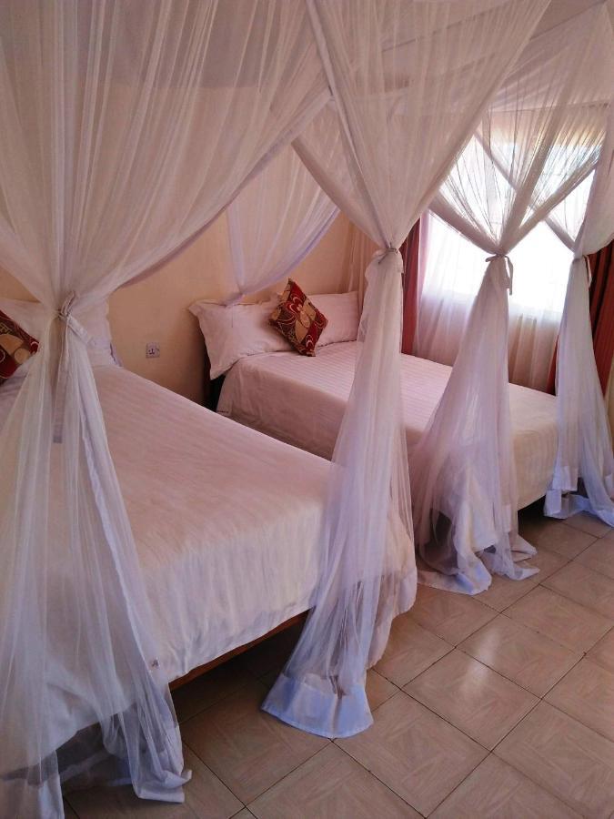 Bomen Hotel Isiolo Luaran gambar
